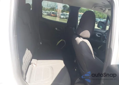 2018 Jeep Renegade Latitude 4X4 z USA, uszkodzony, nr VIN ZACCJBBB8JPH36572